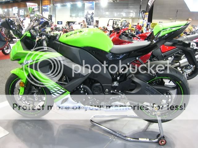 kawasaki 2010版的忍者 1000cc